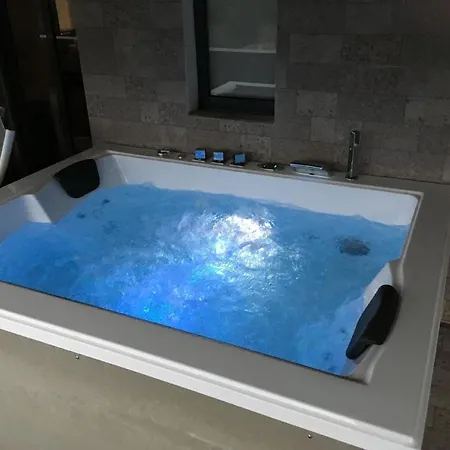 Mit Meerblick, Whirlpool Und Viel Privatsphaere *